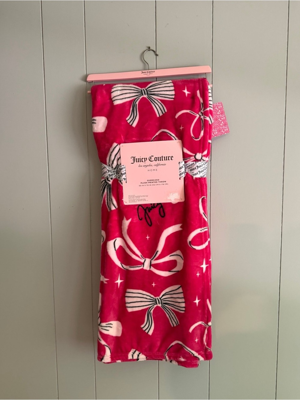 Juicy Couture Girls Hot Pink White Bow Plush Pajama Set